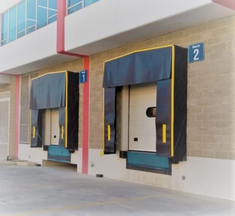Abrigo Retráctil Para Muelle de Carga | DOORTEC SAS